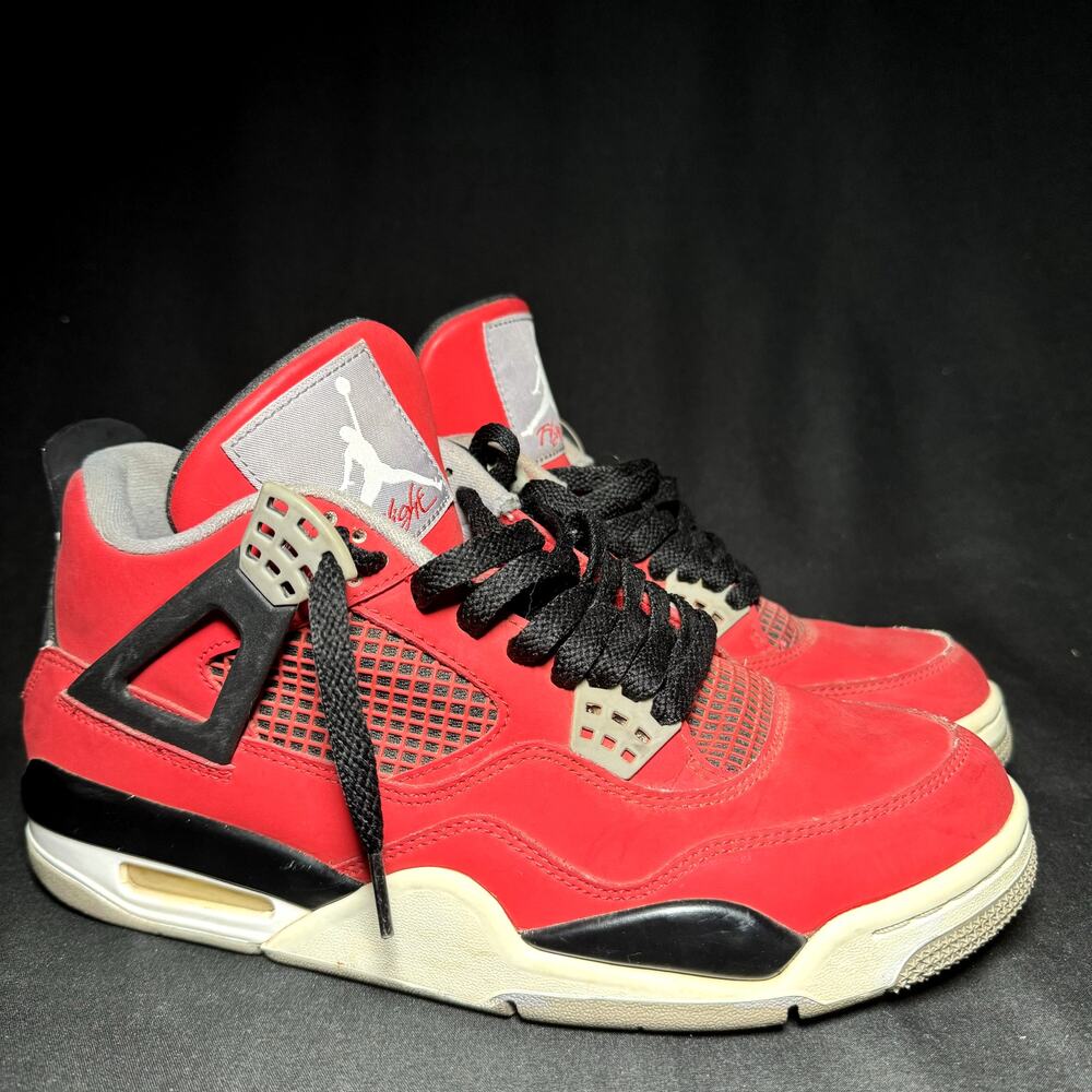 Size 8 - Nike Air Jordan 4 Retro Toro Bravo 2013 Men's Shoes